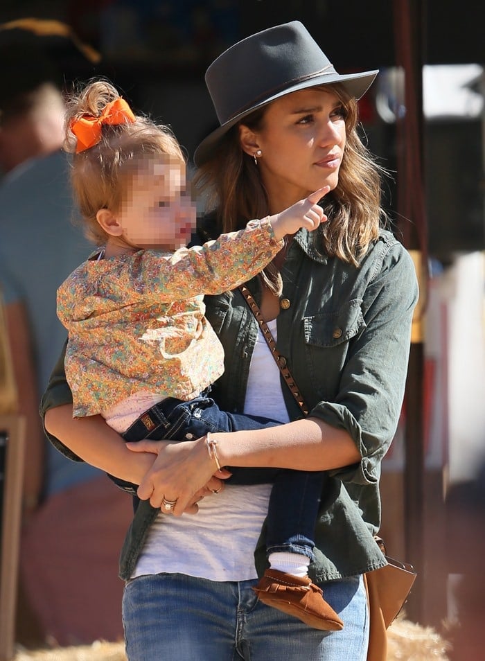 Jessica Alba takes her two daughters to Mr Bones Pumpkin Patch in West Hollywood, California, on October 12, 2013
