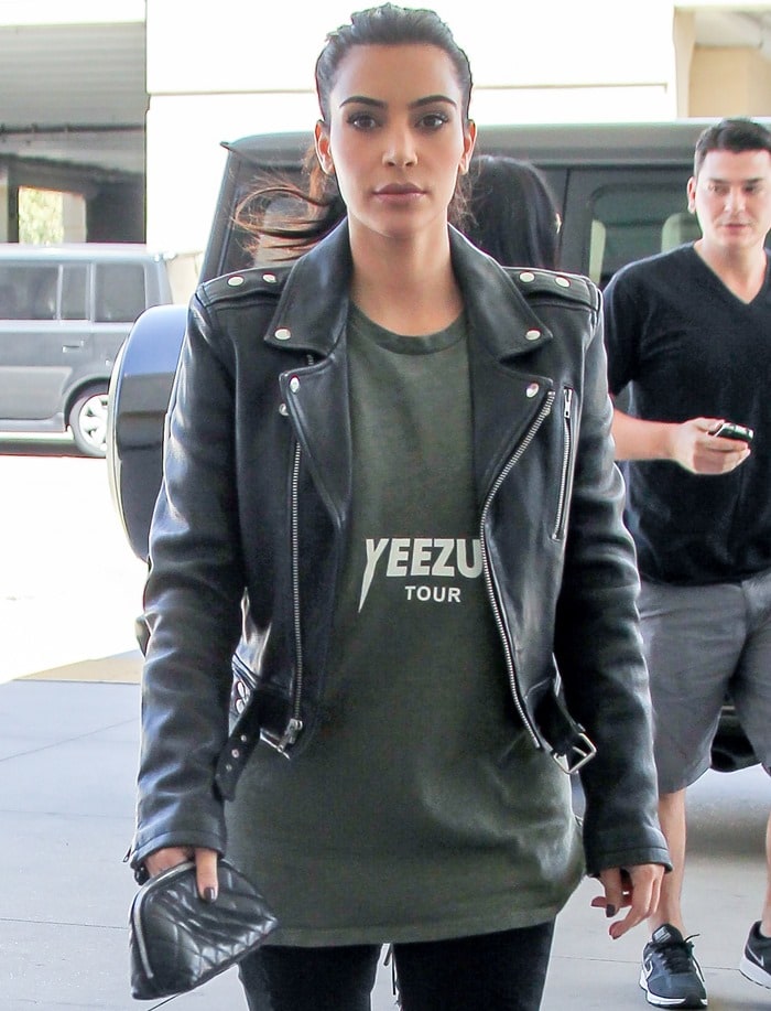 Kim Kardashian goes shopping at Topanga Mall